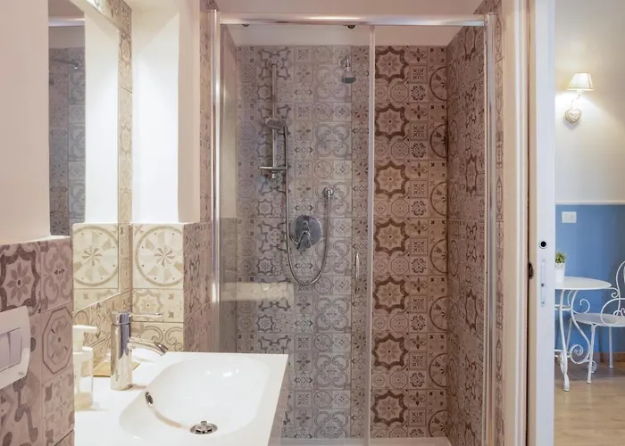 Frühstückspension Casa Del Cuore 4*