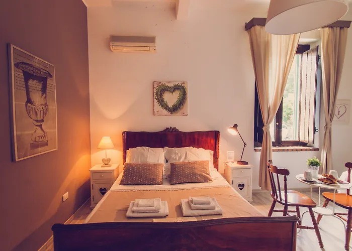 Frühstückspension Casa Del Cuore 4*