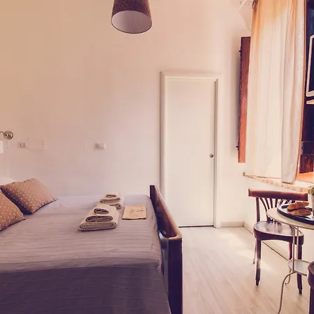 فندق مبيت وإفطار Casa Del Cuore 4*
